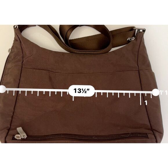 Baggallini Everywhere Bagg crossbody/hobo in portobello - Picture 4 of 8